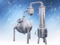 Ball type vacuum concentrating tank